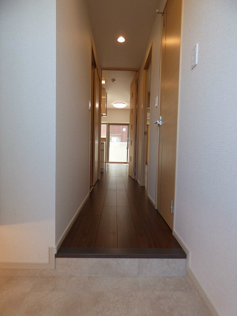 玄関　※写真と異なる場合は現状優先。