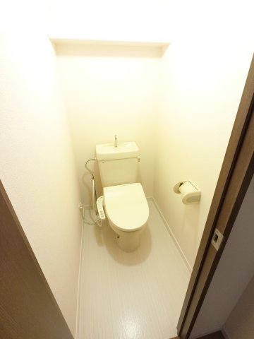 トイレ　※温水洗浄便座交換済み