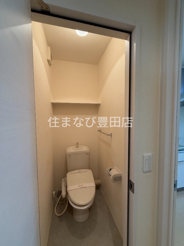 トイレ　同型タイプ