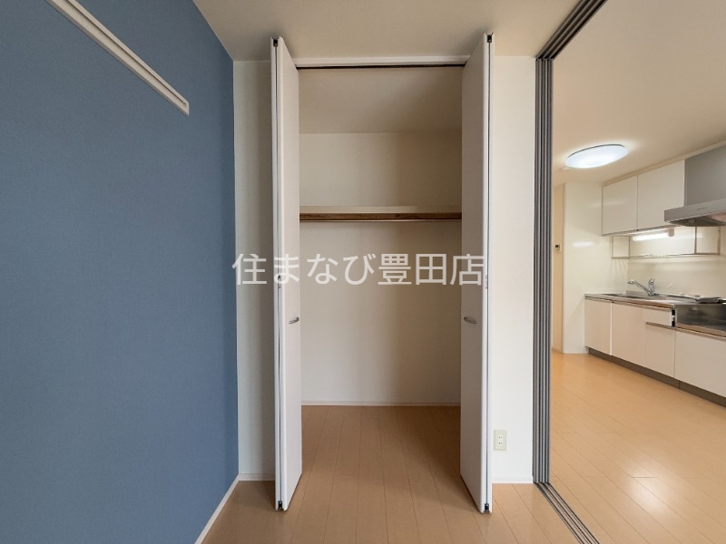 収納　同型タイプ