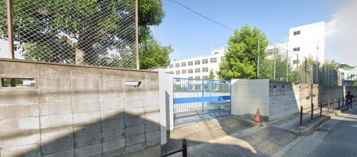小学校　豊新小学校（小学校）まで681m
