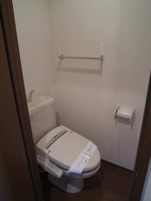 トイレ　別部屋参照