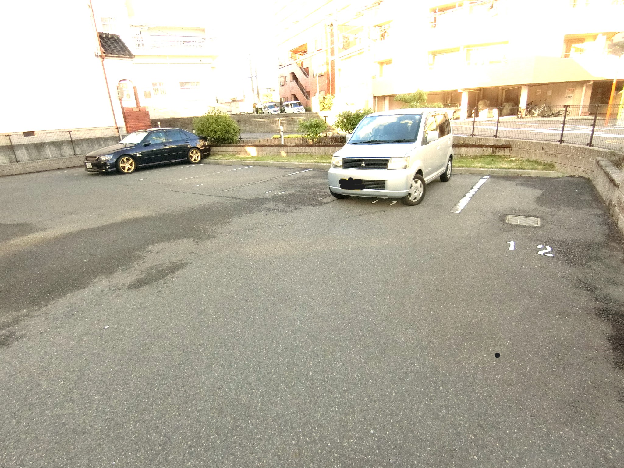 駐車場　敷地内駐車場を完備です☆