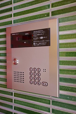 エントランス　オートロック