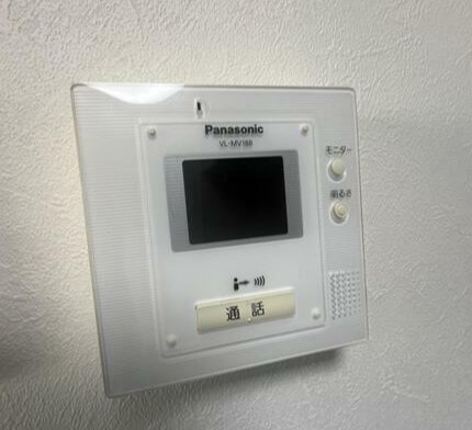 セキュリティ　※同物件、別部屋の写真です。