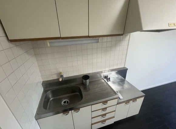 キッチン　※同物件、別部屋の写真です。