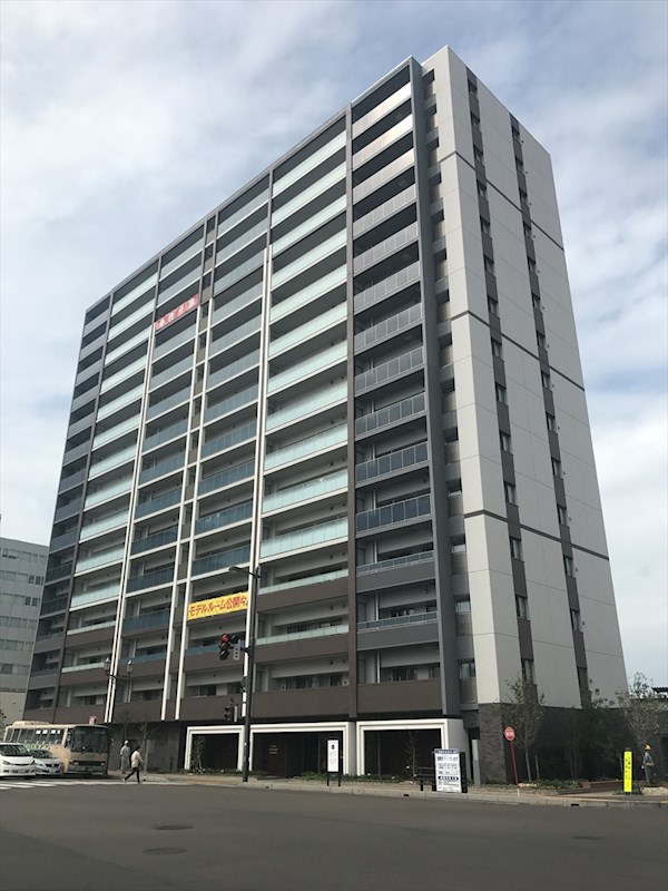 建物外観　ポレスター弘前駅前レジデンス