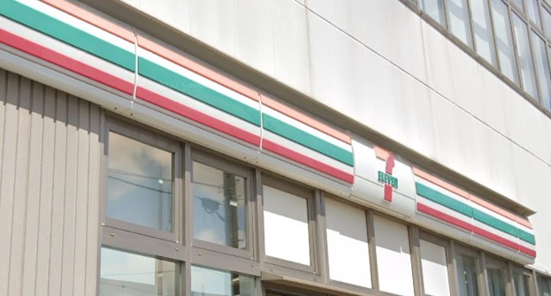 コンビニ　セブンイレブン 船橋北習志野駅前店（コンビニ）まで787m