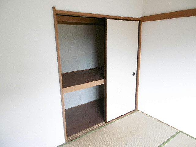 収納　※写真は他号室です