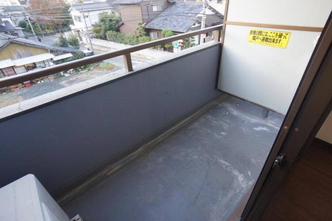 バルコニー　バルコニー