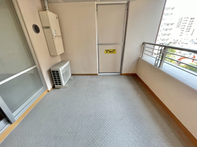バルコニー　＊別部屋参照