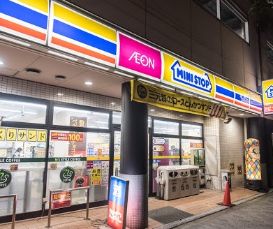 コンビニ　ミニストップ東三国店（コンビニ）まで204m