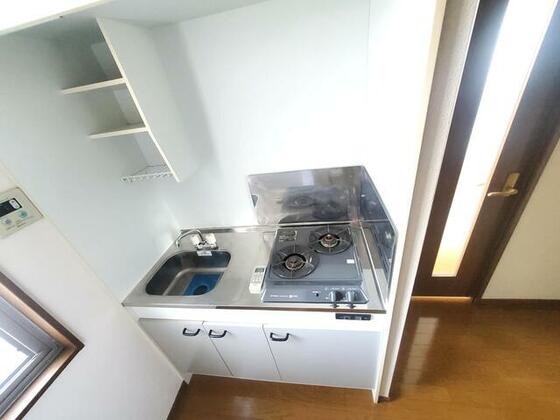 キッチン　※別部屋参考写真