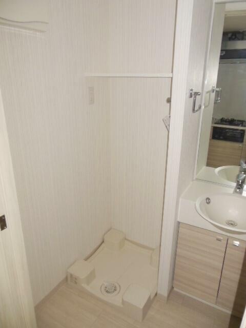 その他設備　洗濯機置場
