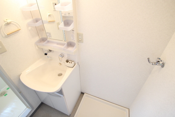 洗面設備　※別部屋の写真です