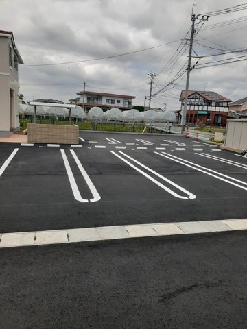 駐車場　駐車スペースもあります