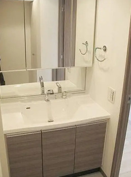 洗面設備　別タイプ部屋　参考写真です