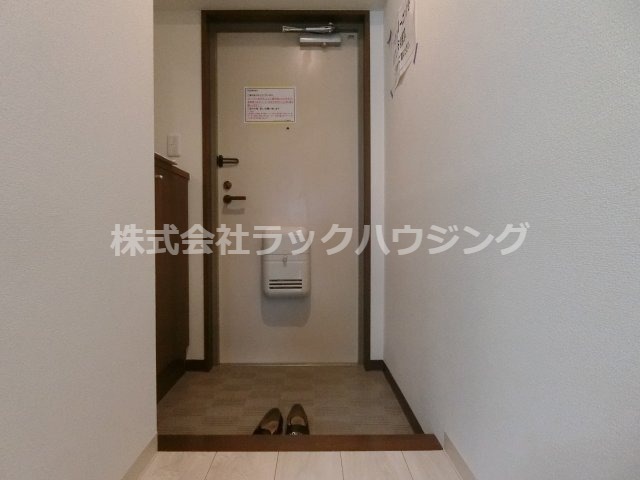 玄関　【お部屋さがしはラックハウジングにお問合せ下さいませ♪】