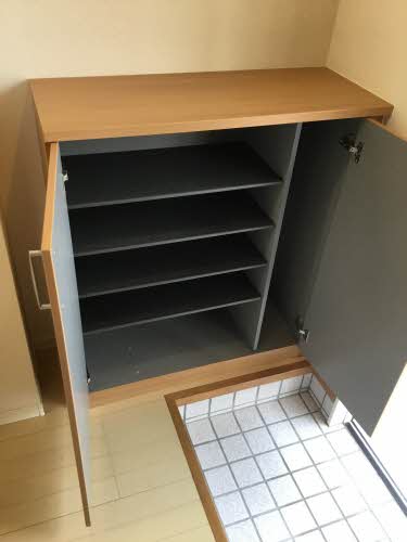 収納　掲載写真は同型モデルを掲載しており実際のお部屋と仕様等が異な