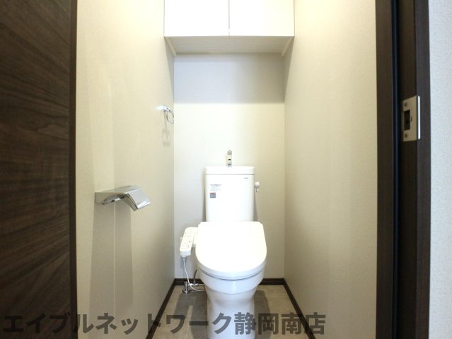 トイレ　清潔感のあるトイレです