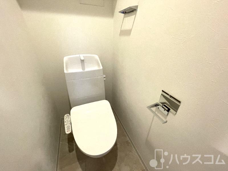 トイレ　冬でも安心の温水洗浄暖房便座です！