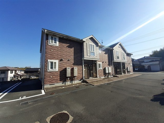 建物外観　外観は落ち着いています