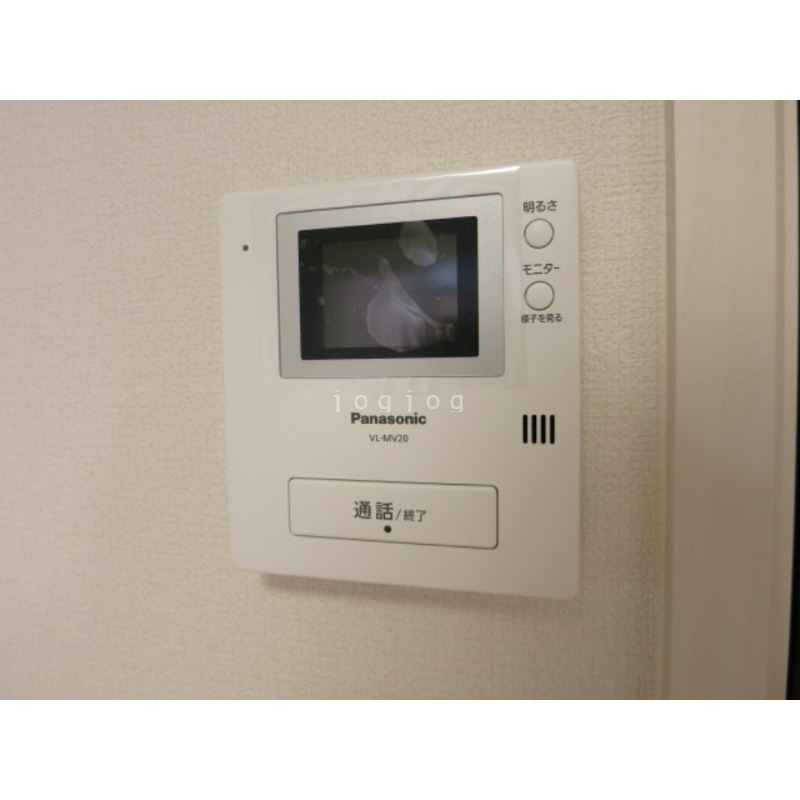 セキュリティ　モニター付きインターホンで来客確認も安心です！