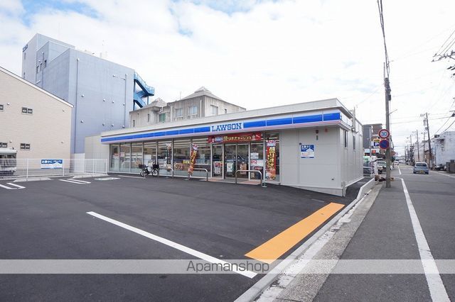 コンビニ　ローソン（コンビニ）まで299m