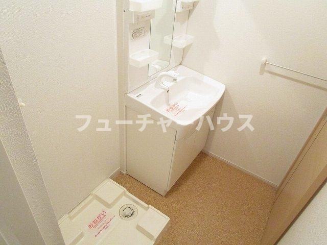 洗面設備　広い洗面スペース