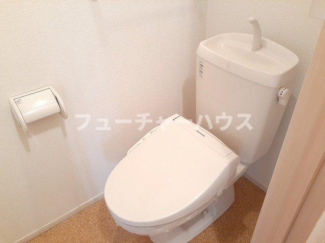 トイレ　シンプルで使いやすいトイレです