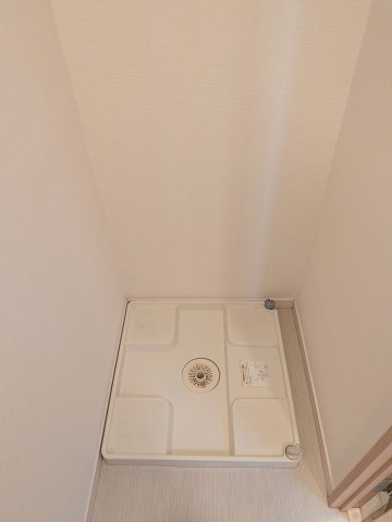 その他　室内洗濯機置場です