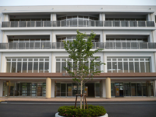 中学校　滑川町立滑川中学校（中学校）まで4114m