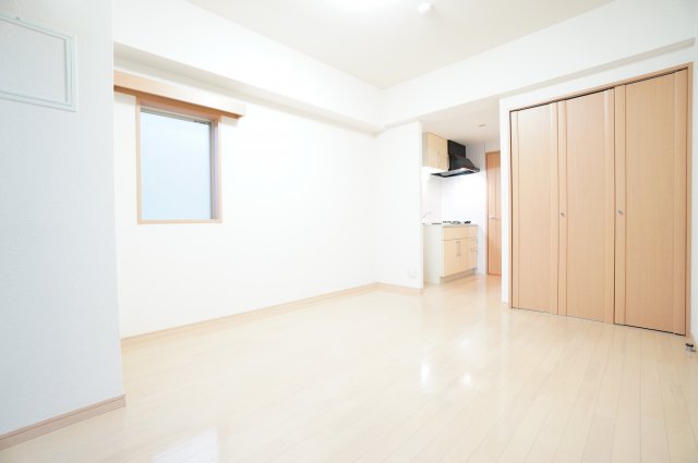 その他　※同物件・同タイプの写真です。２面採光ではございません。