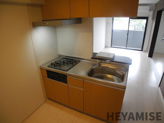 キッチン　※同間取りの別の階のお部屋の写真です※
