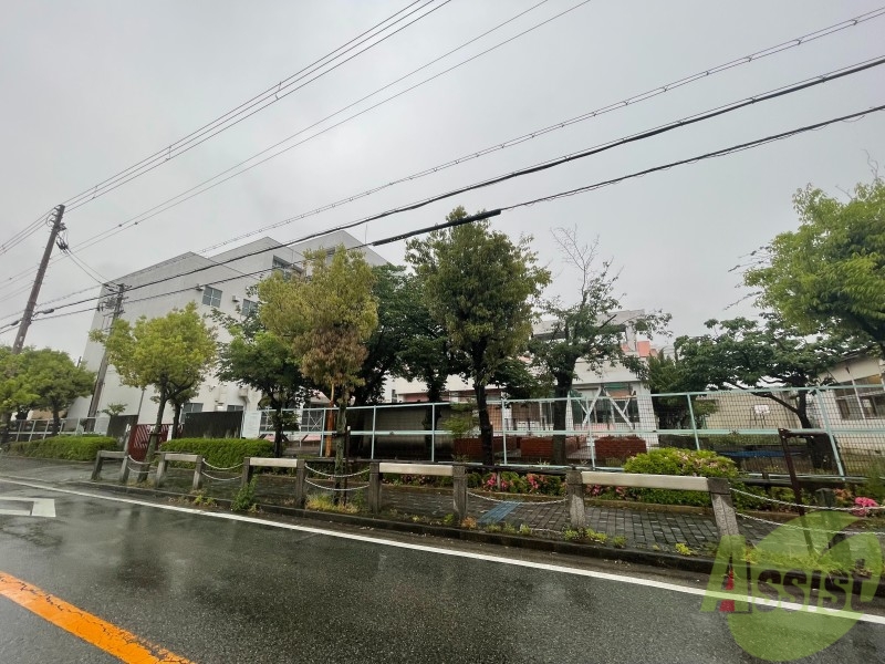 小学校　尼崎市立立花北小学校（小学校）まで1432m