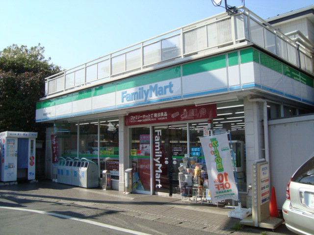 コンビニ　ファミリーマート 海田西国分寺店（コンビニ）まで212m