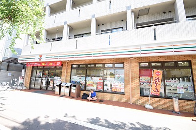 コンビニ　セブンイレブン 京都平野宮本町店（コンビニ）まで104m