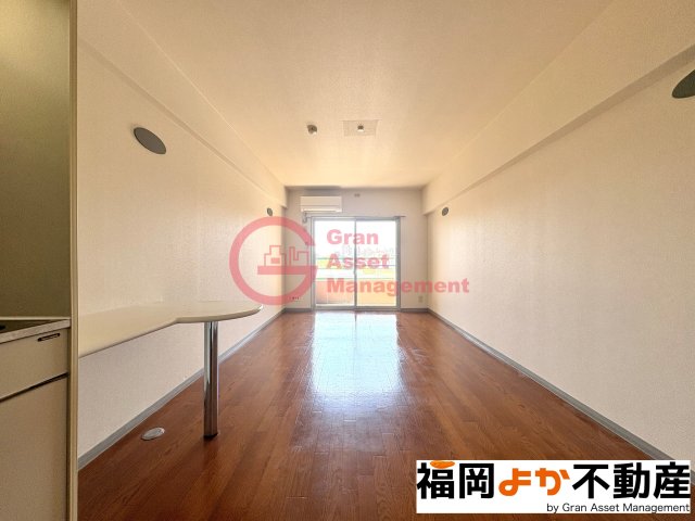 その他部屋・スペース　開放的な寝室です