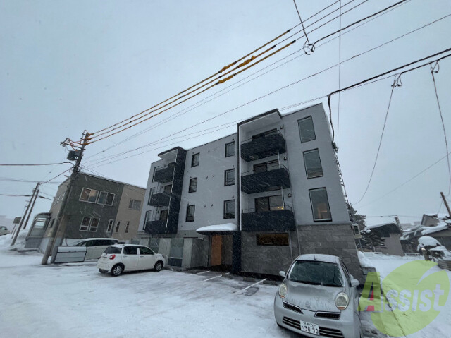 建物外観　札幌市白石区菊水９条「ＢＡＲＮＥＹＳ　Ｆｏｒｔｕｎａｔｏ」