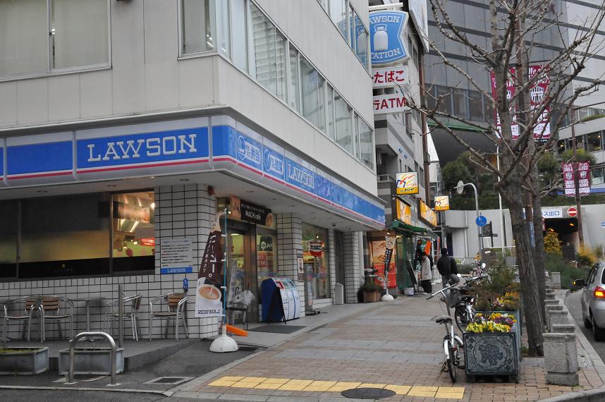 コンビニ　ローソン 加納町一丁目店（コンビニ）まで255m