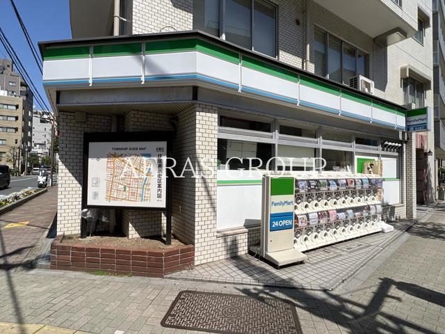 コンビニ　ファミリーマート 浅草橋二丁目店（コンビニ）まで189m
