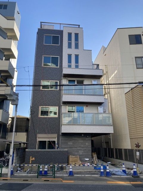 建物外観　工事中