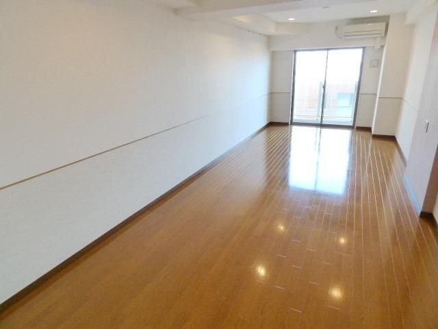 居室・リビング　洋室　14.5帖