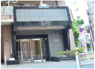 エントランス　建物の共有部分です。