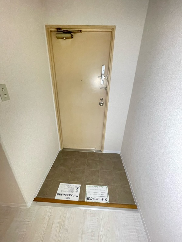 玄関　※他部屋参考写真