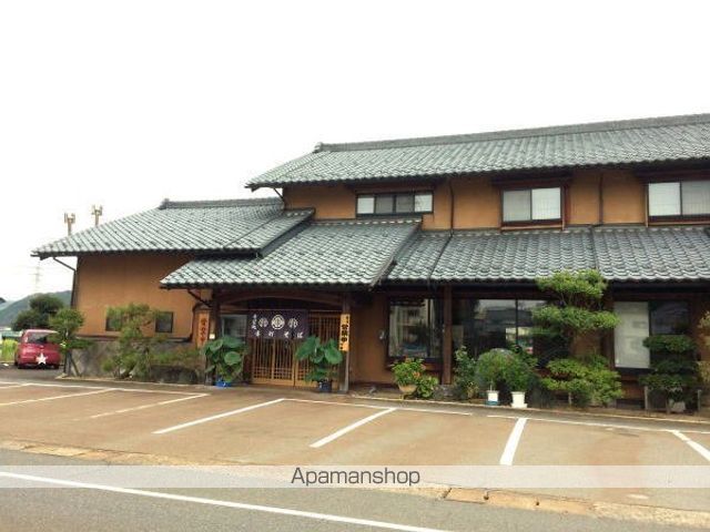 飲食店　まる金そば（飲食店）まで550m