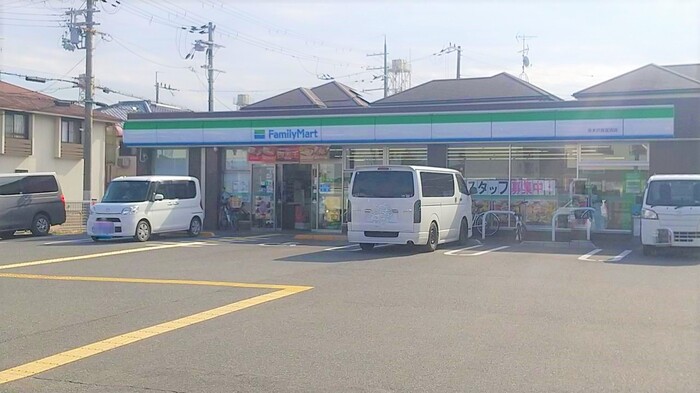 コンビニ　ファミリーマート 茨木沢良宜浜店（コンビニ）まで842m