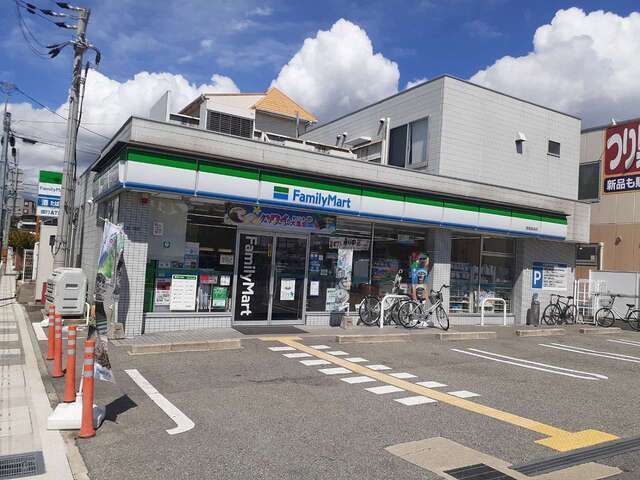 その他　ファミリーマート西宮桜谷店様（その他）まで150m