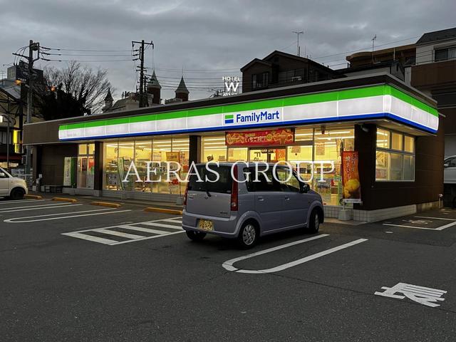 コンビニ　ファミリーマート 幕張本郷一丁目店（コンビニ）まで537m