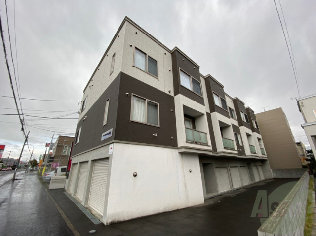 建物外観　札幌市東区北２３条東「ノーマルヒル元町」